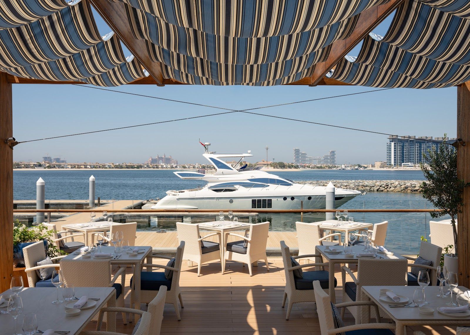 Palm Jumeirah vs Marina