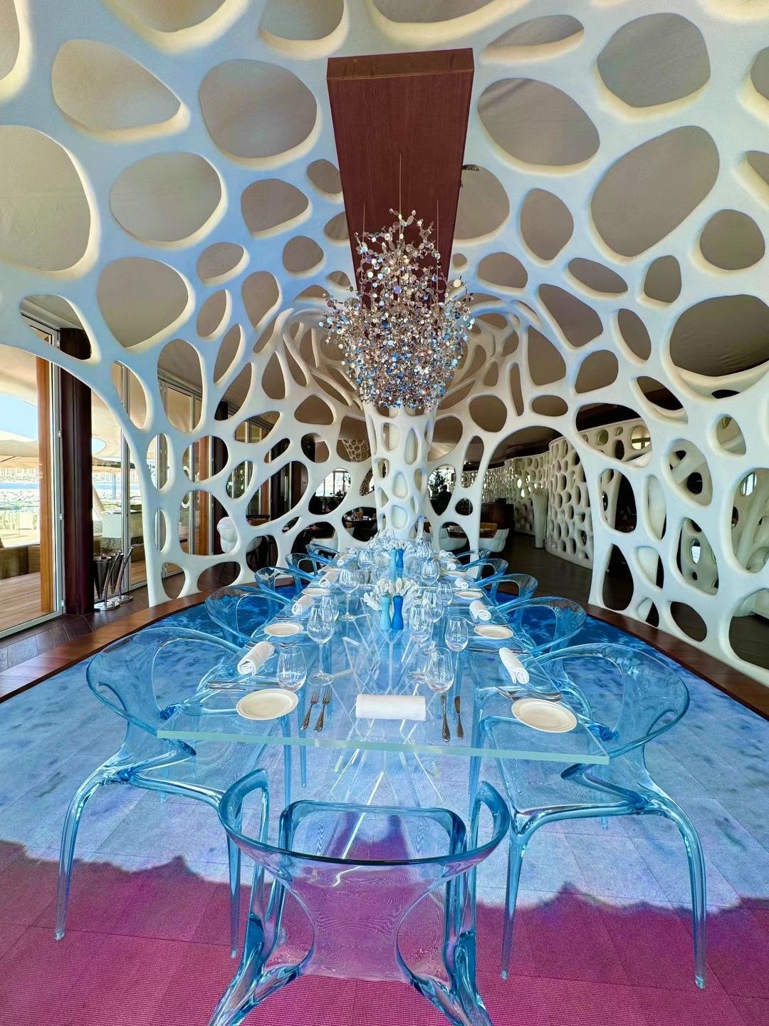 101 Dining Lounge Dubai - overwater Mediterranean seafood at One&Only the Palm