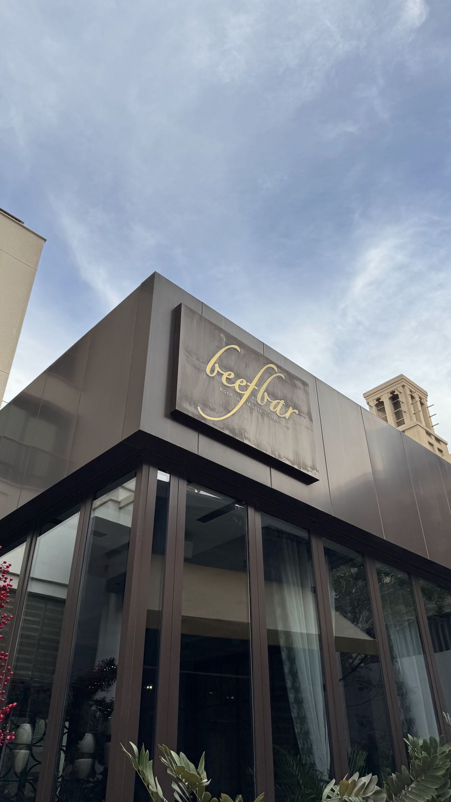 Beefbar Dubai — Beefbar Dubai terrace tables