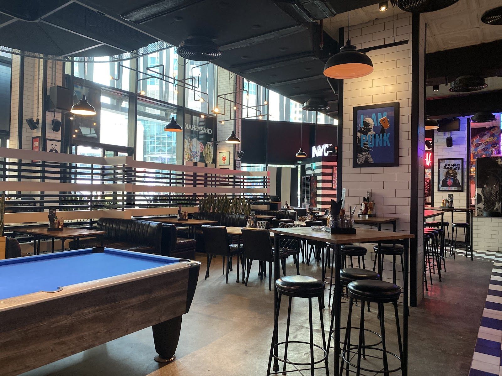 Black Tap JBR — American burger and crazyshake counter
