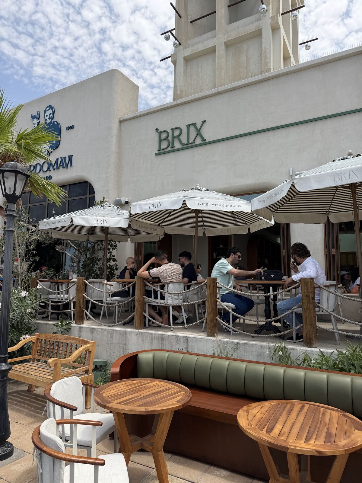 BRIX Café dining room