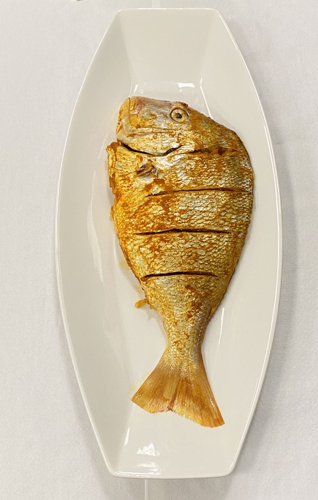 Bu Qtair Dubai — legendary fried-fish shack near Jumeirah beach
