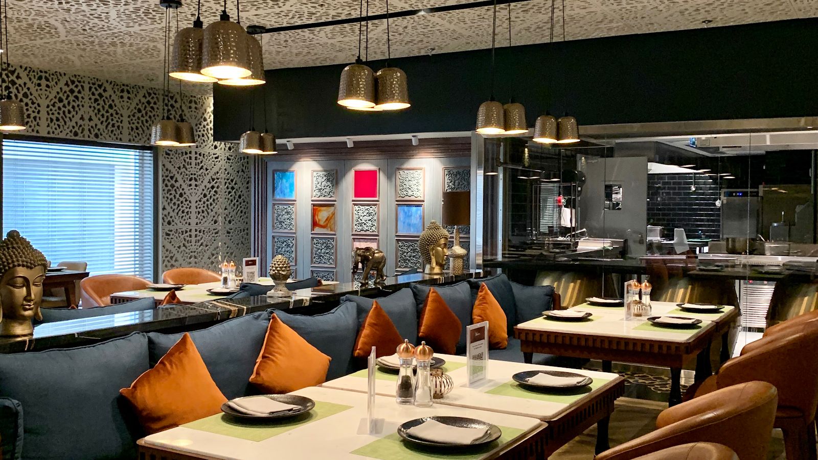 Pakistani and South Asian fine dining — Bukhara restaurant Dubai