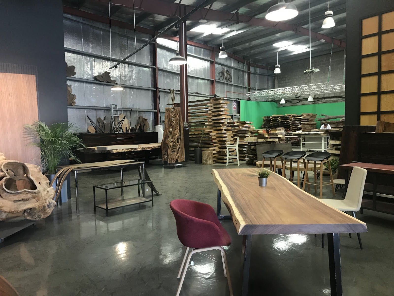 Caucasus dining Bur Dubai