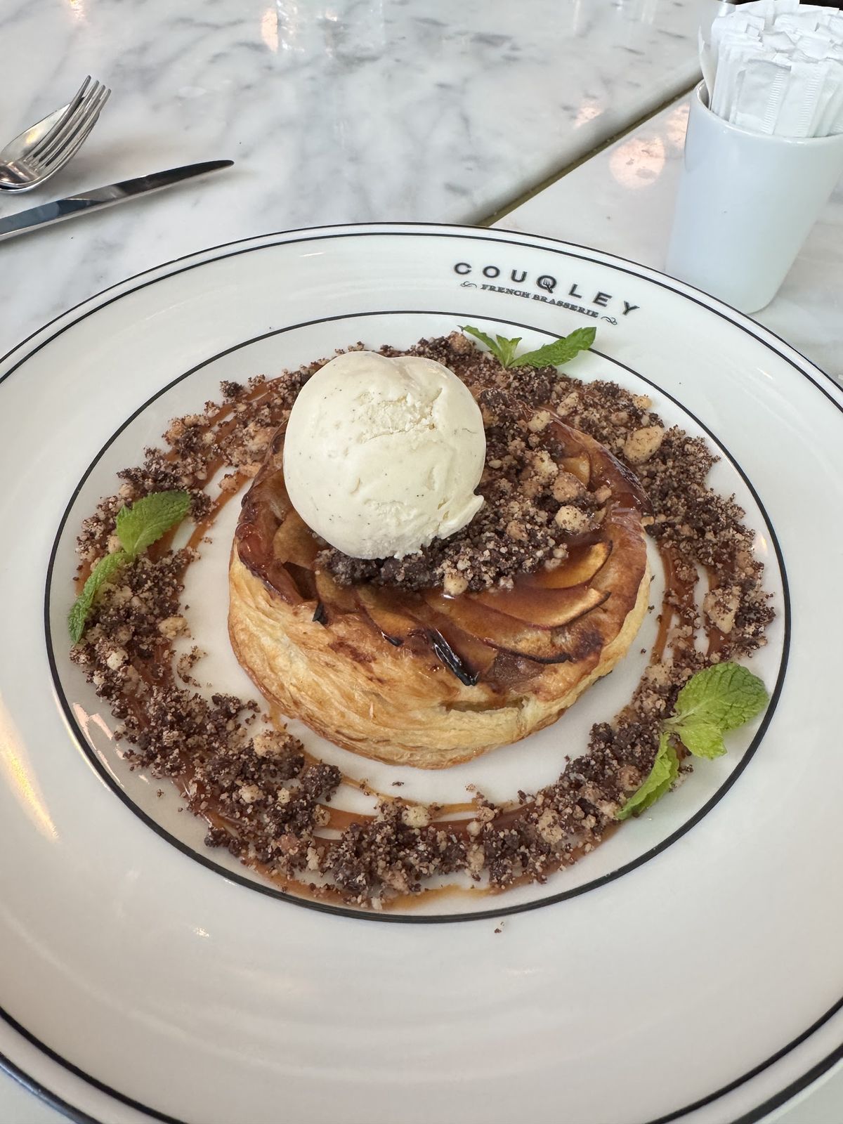 Couqley French Bistro Dubai — bistro dessert and dining room