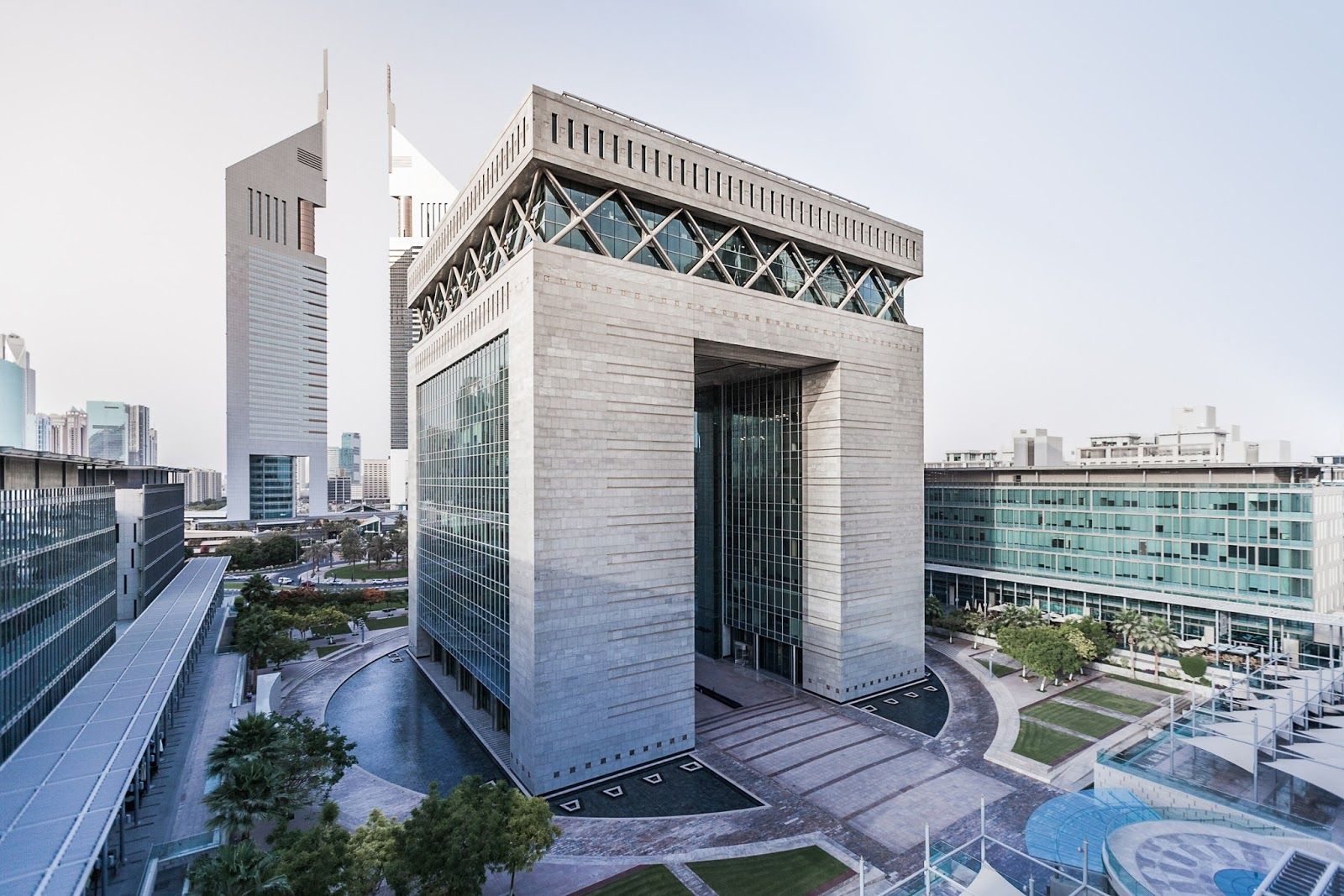 DIFC Dubai International Financial Centre modern architecture restaurants