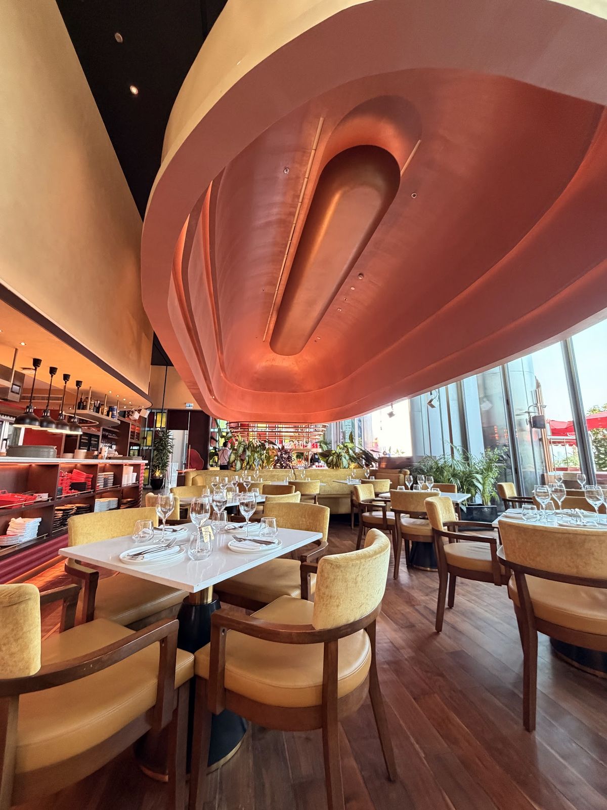 Duck & Waffle Dubai | DIFC | Restaurant Bar Lounge