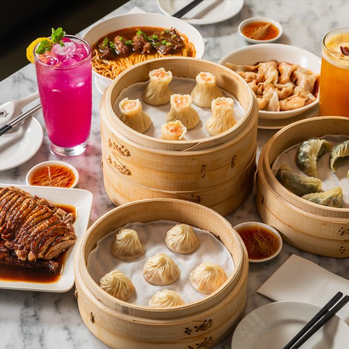 Din Tai Fung Dubai — bamboo steamers of xiao long bao soup dumplings