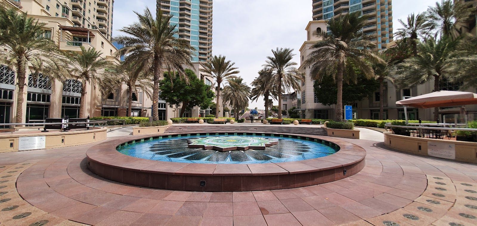 Dubai Marina restaurant terrace food photography