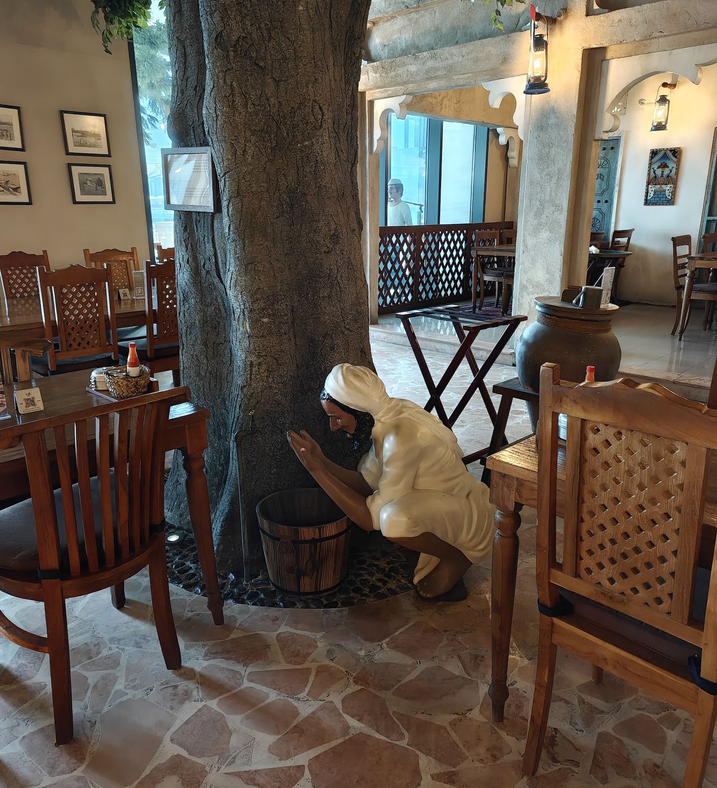 Arabic food Dubai complete guide
