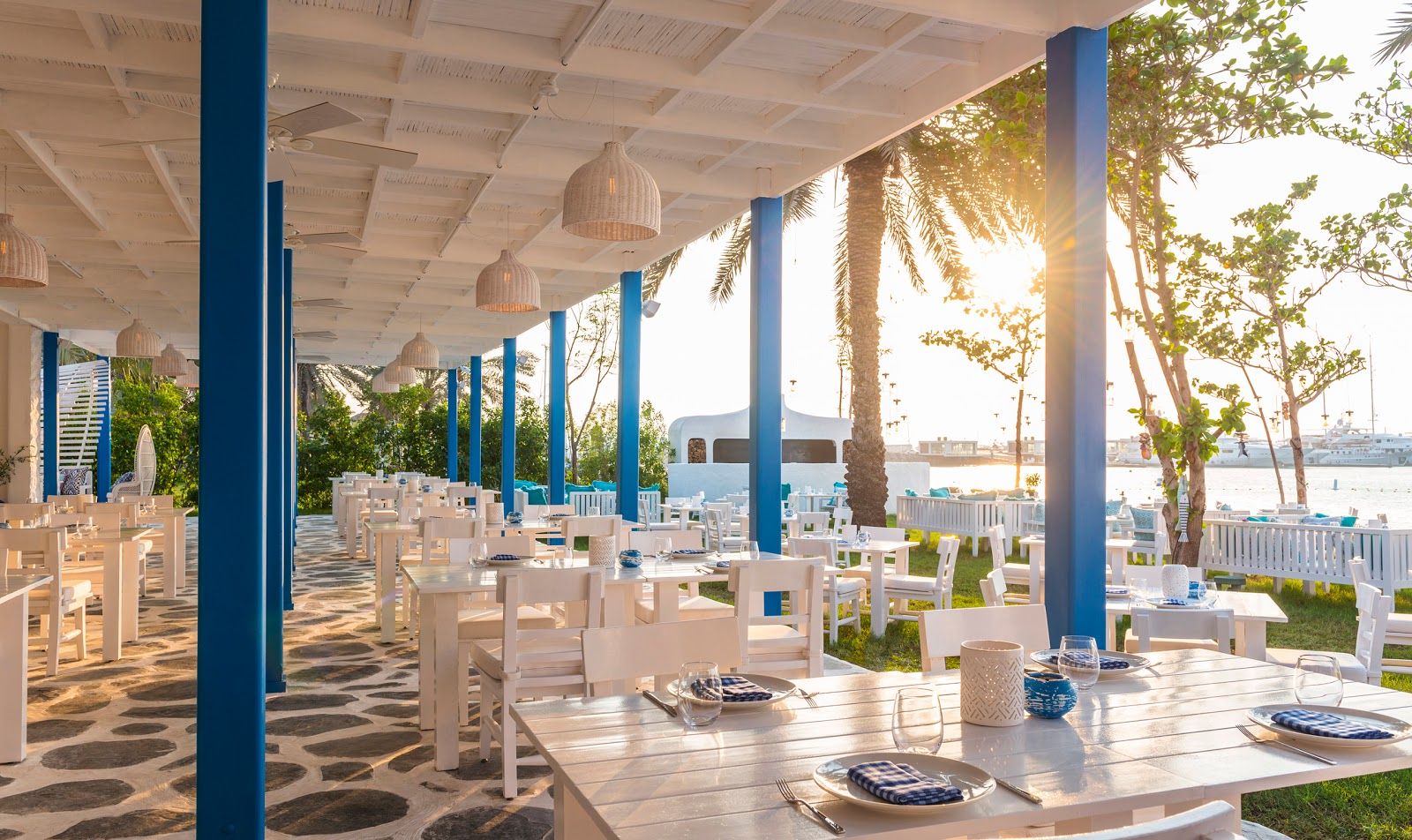 Fish Beach Taverna Mediterranean Le Meridien Dubai