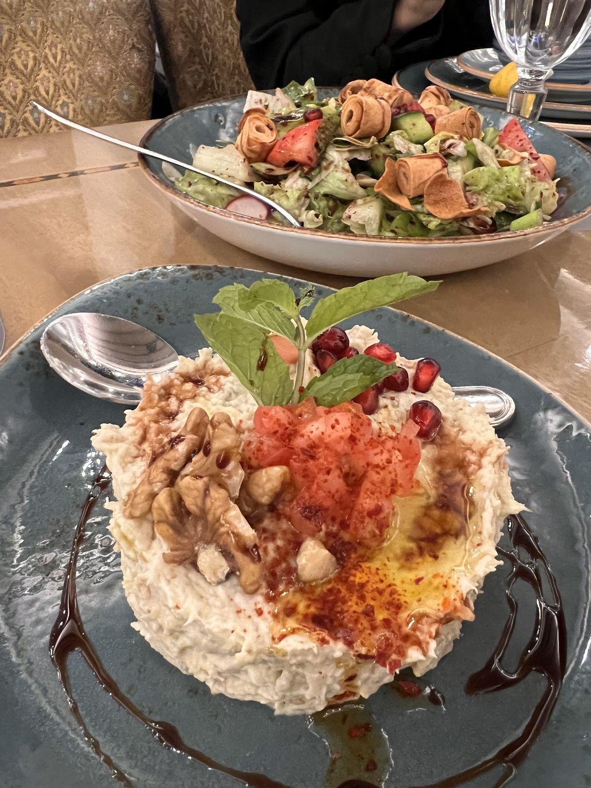 فناجين fnajeen Dubai