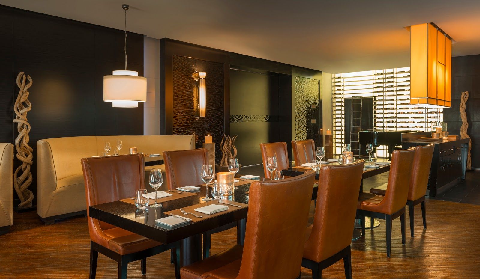Hunters Room & Grill steakhouse Jumeirah