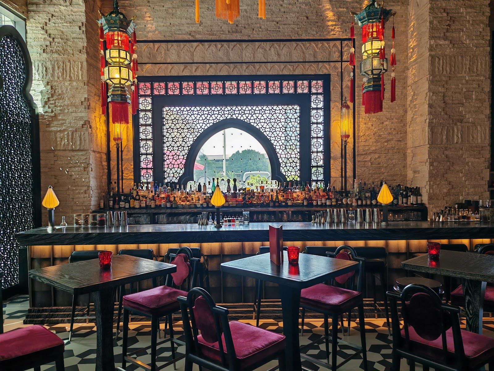 Hutong DIFC Dubai — the red-lantern dining room