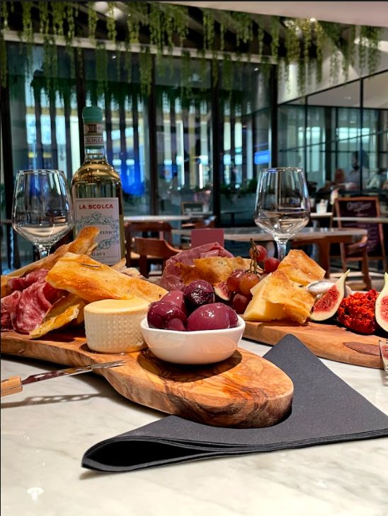 Il Motto Dubai — JBR dining room