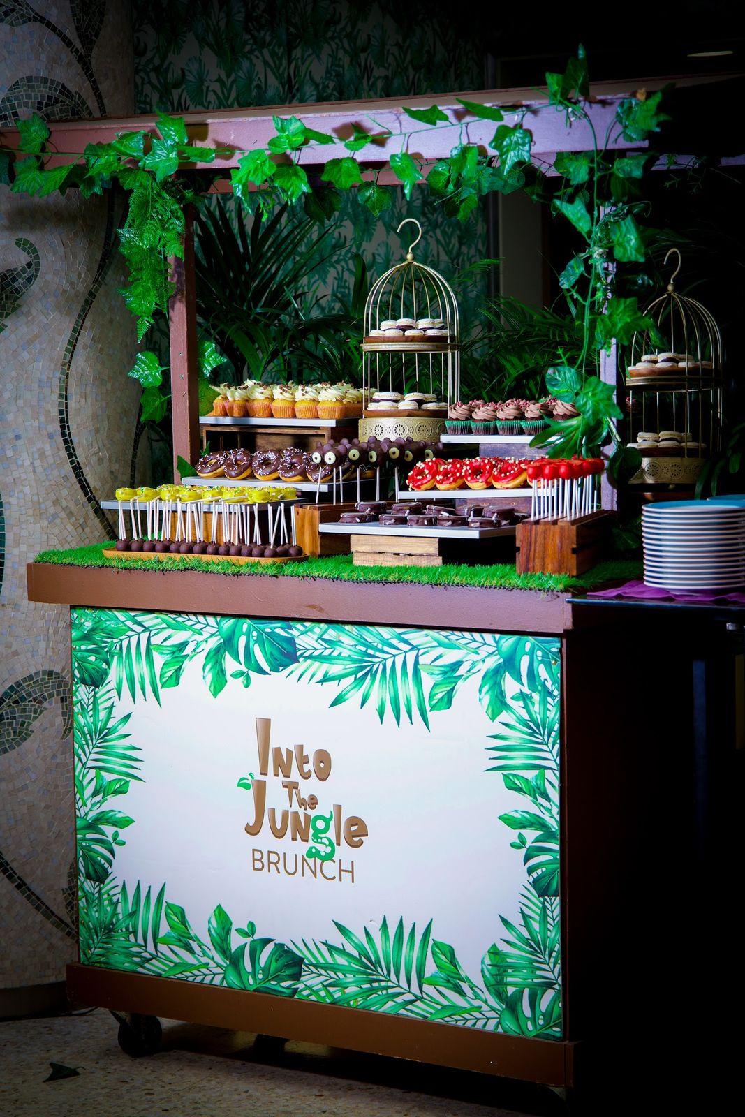 Into the Jungle Dubai — themed luxury brunch at Palazzo Versace