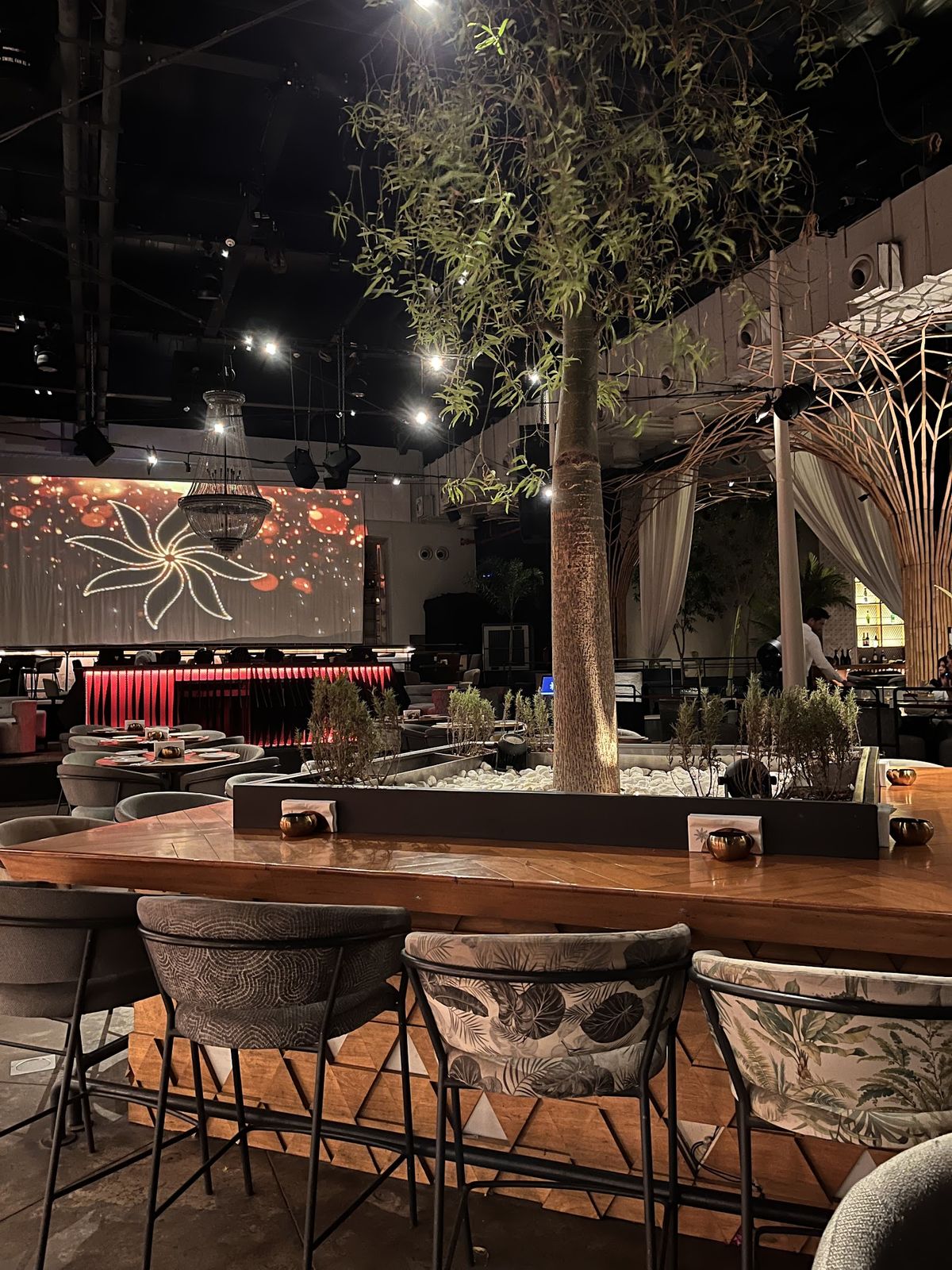 Iris Dubai Dubai — stylish open-air terrace lounge by day