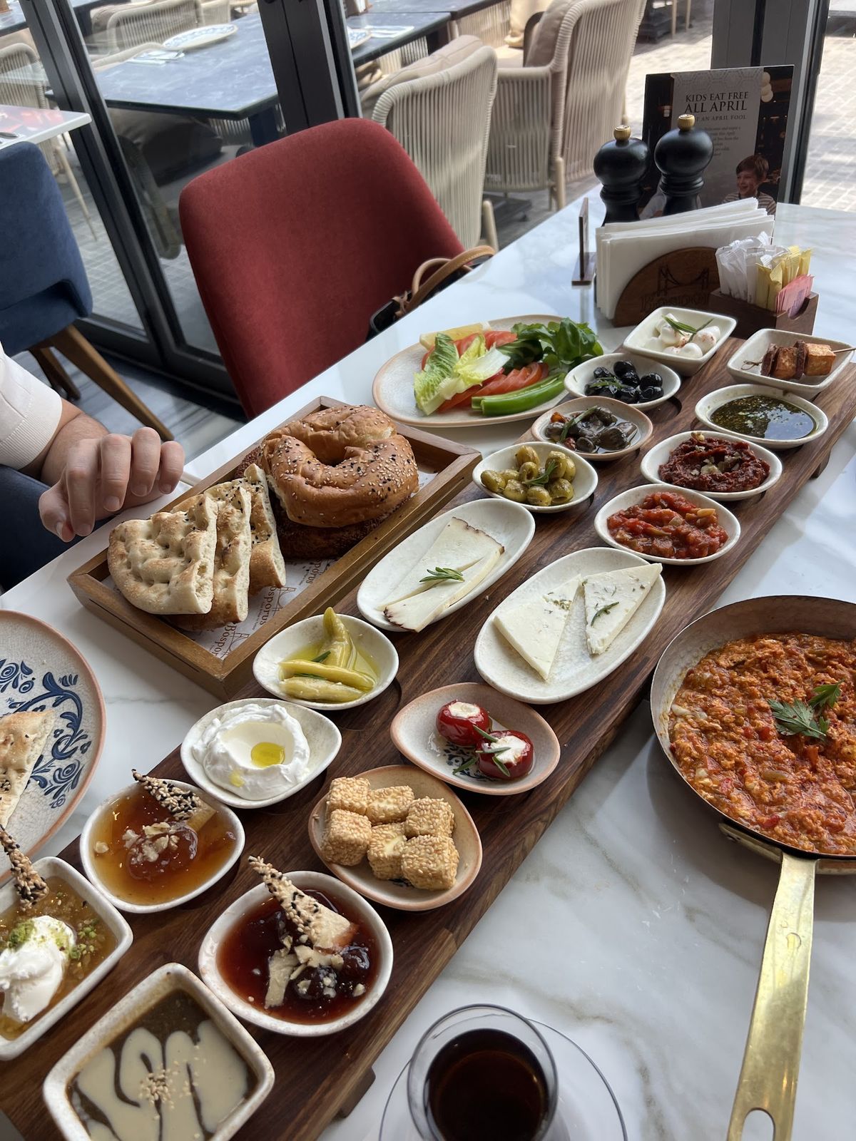 Marina Walk promenade restaurants Dubai