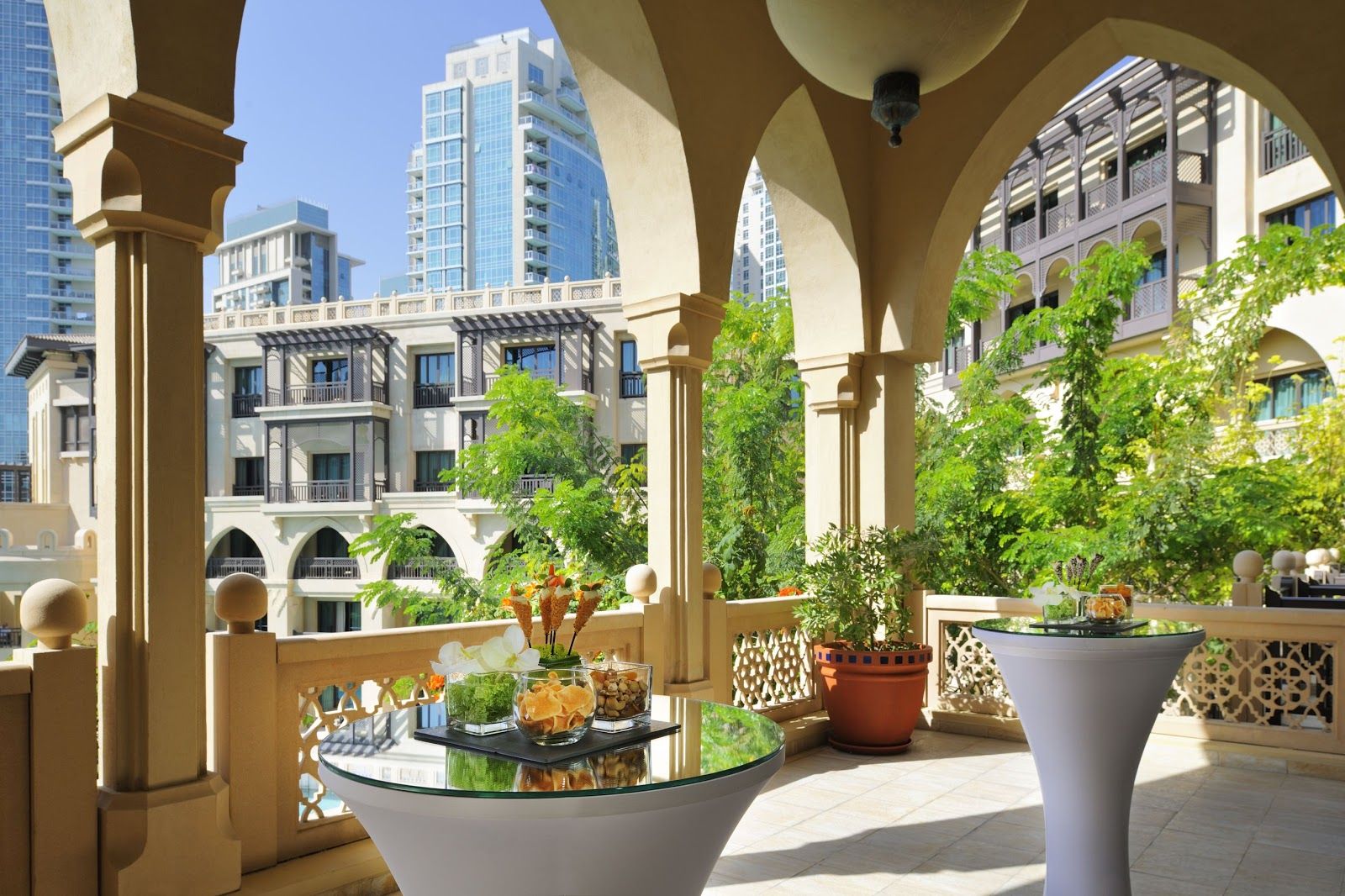 Ayamna restaurant Palace Downtown