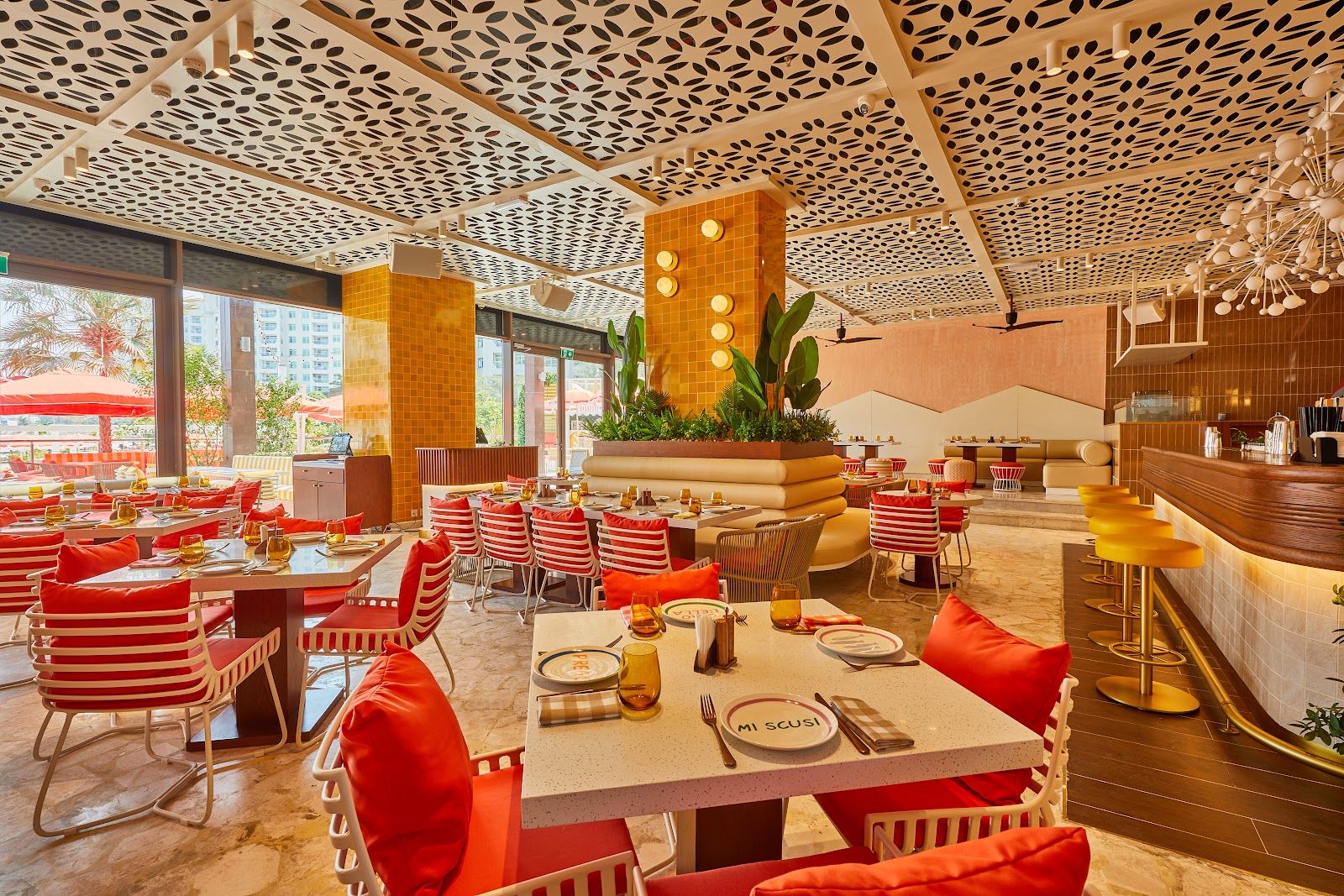 Limonata Dubai — colourful Amalfi-style beachfront tables on Palm Jumeirah