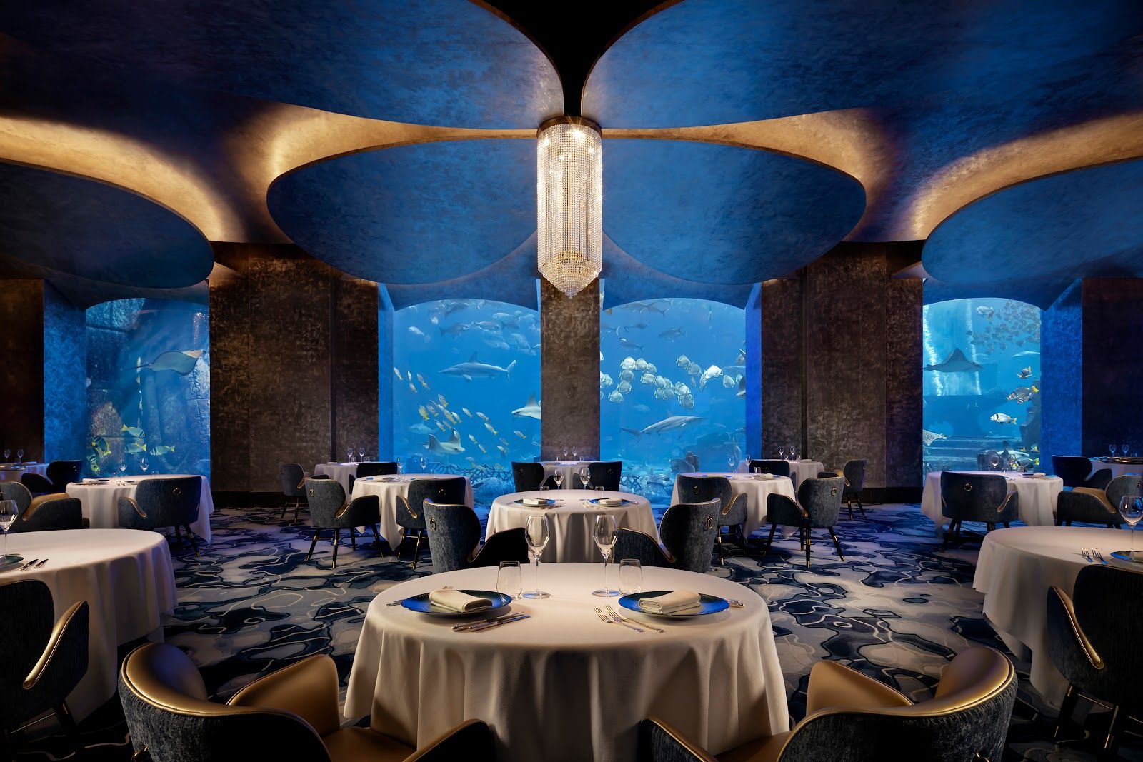 Ossiano Atlantis Dubai aquarium restaurant fine dining seafood