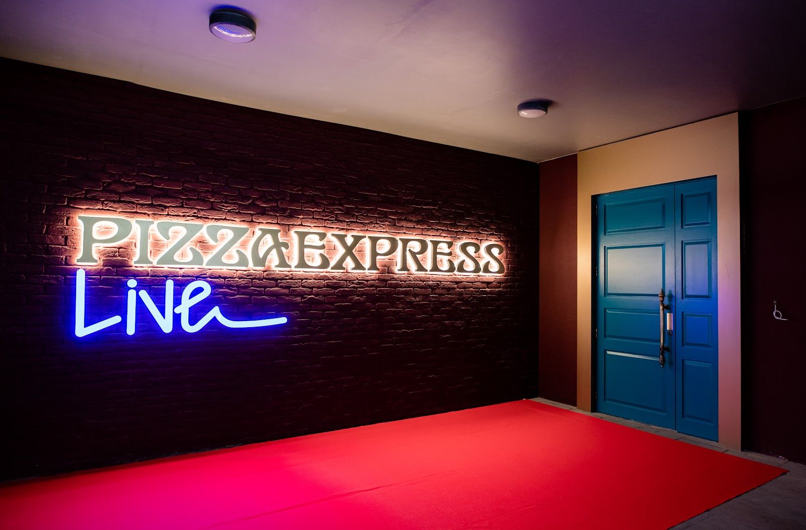 Pizza Express Dubai — the classic Romana pizzas