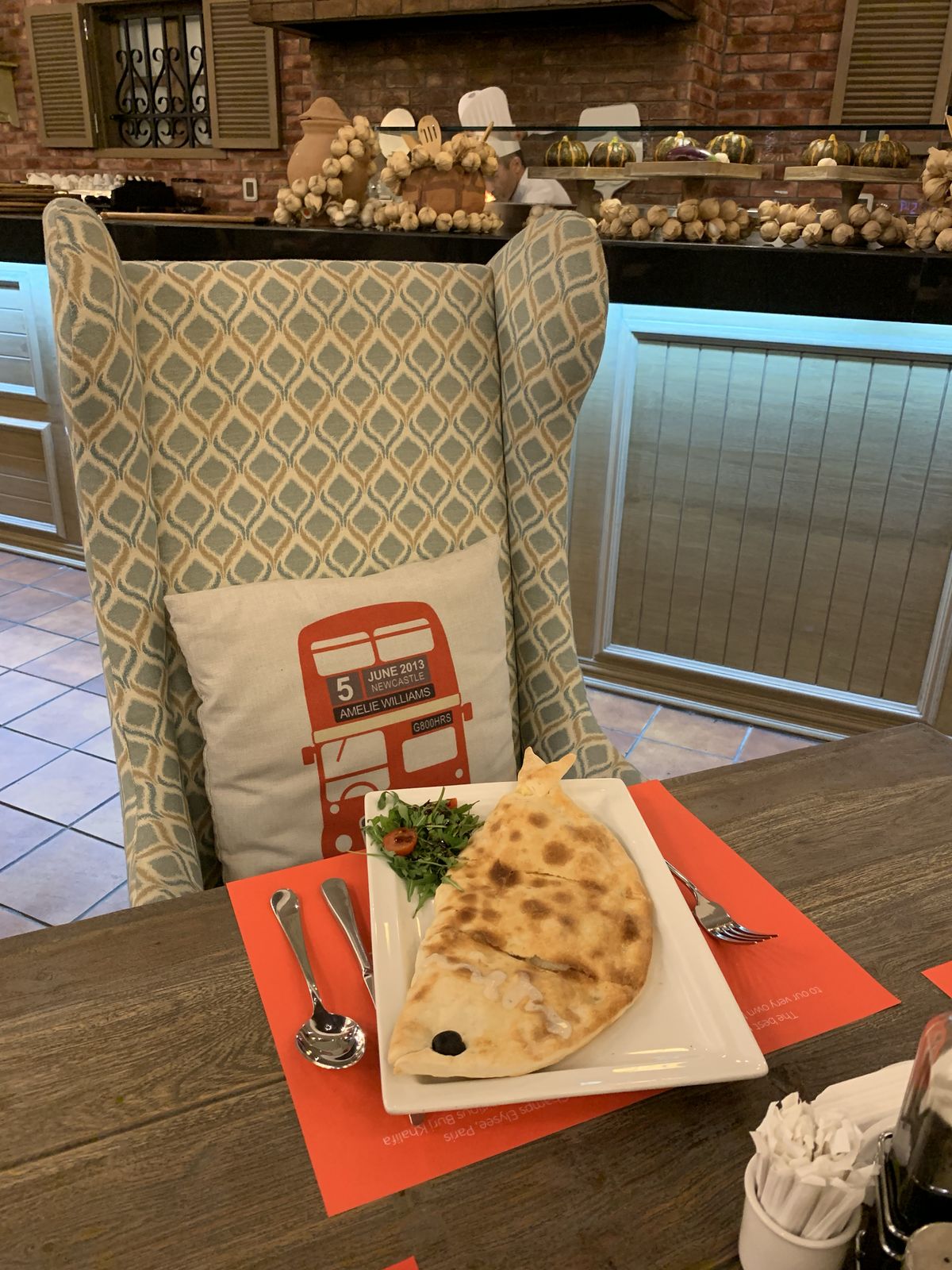 Pizza Pino Dubai — wood-fired pizza terrace on the Boulevard