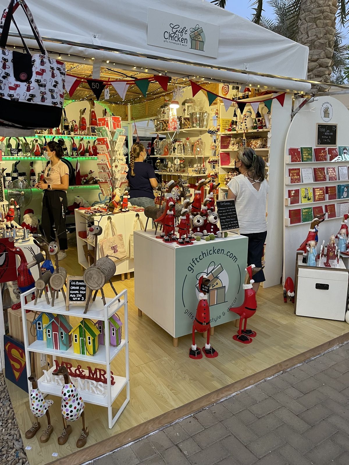 Ripe Market Dubai — outdoor farmers market with vegan food stalls and fresh produce