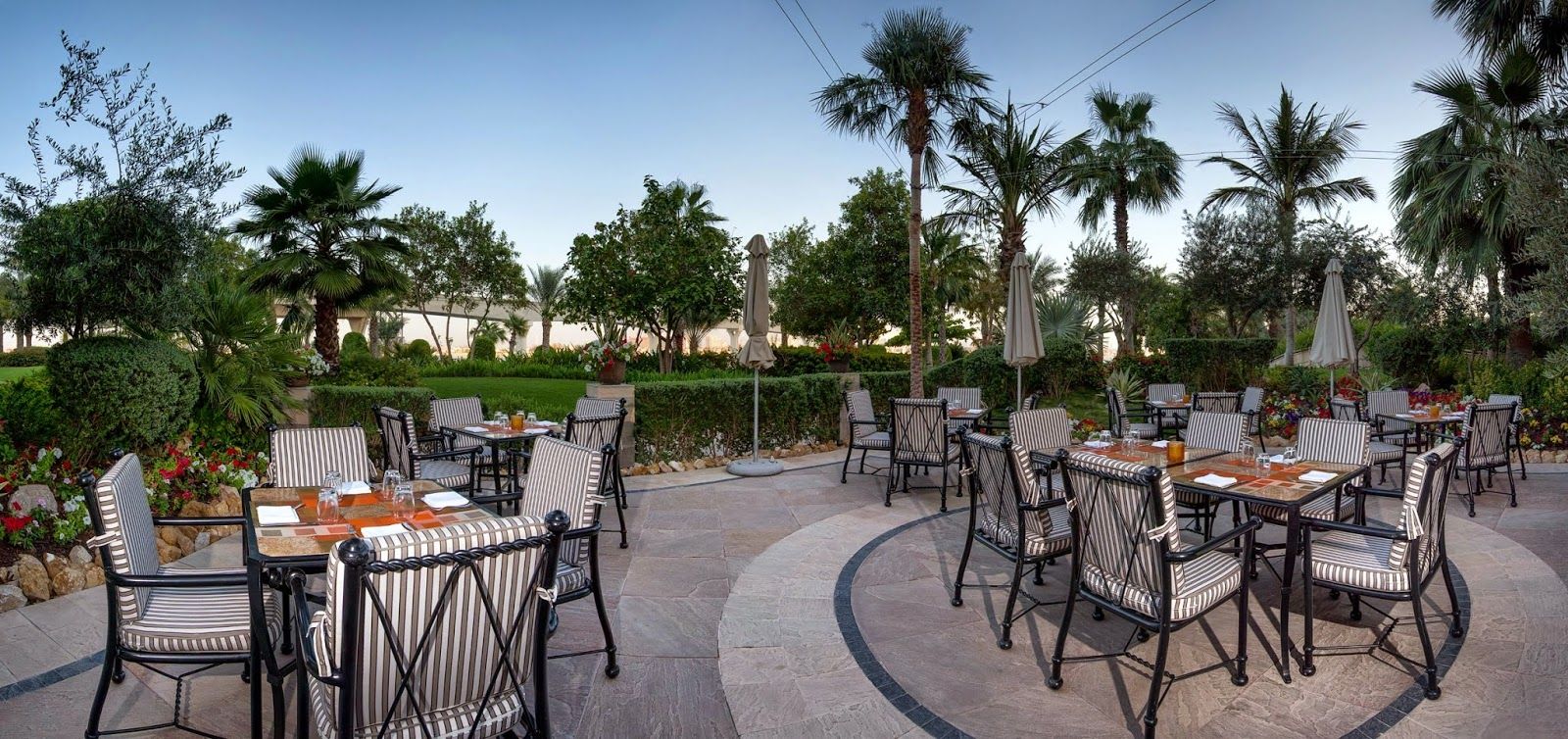 Best of both Atlantis resorts