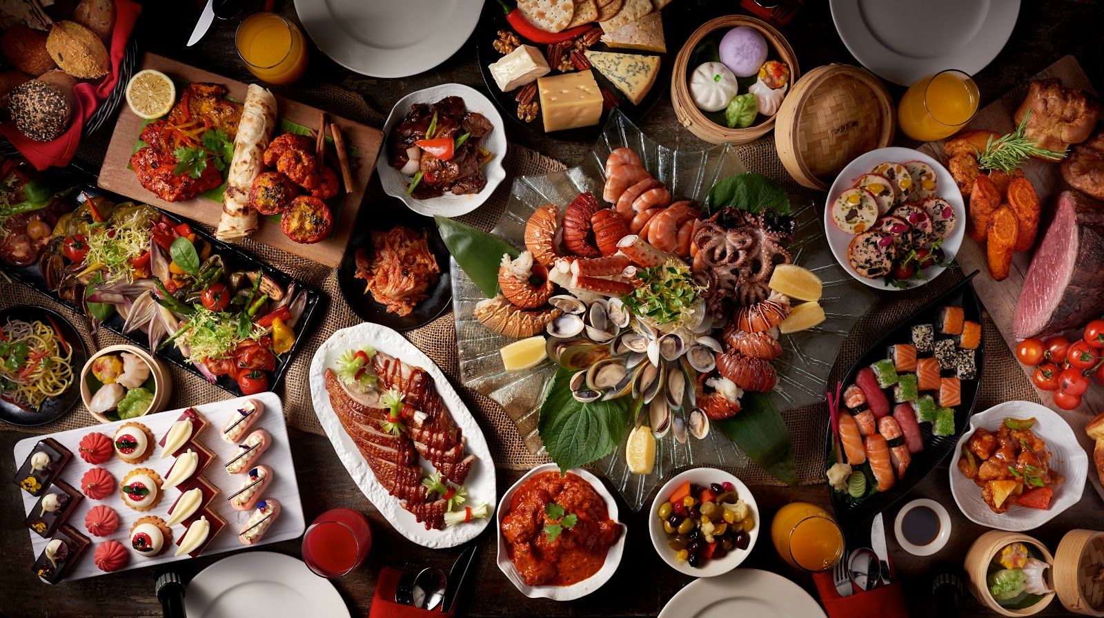 Saffron Dubai — extravagant buffet brunch at Atlantis The Palm