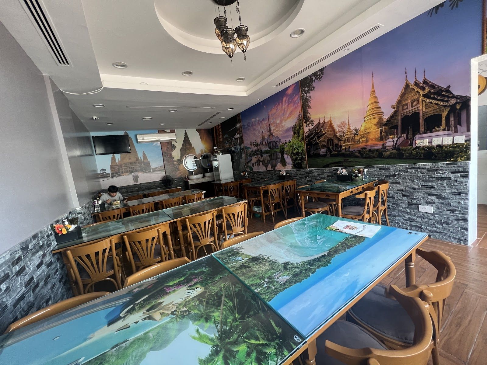 Sawadee Thai restaurant Al Karama Dubai authentic