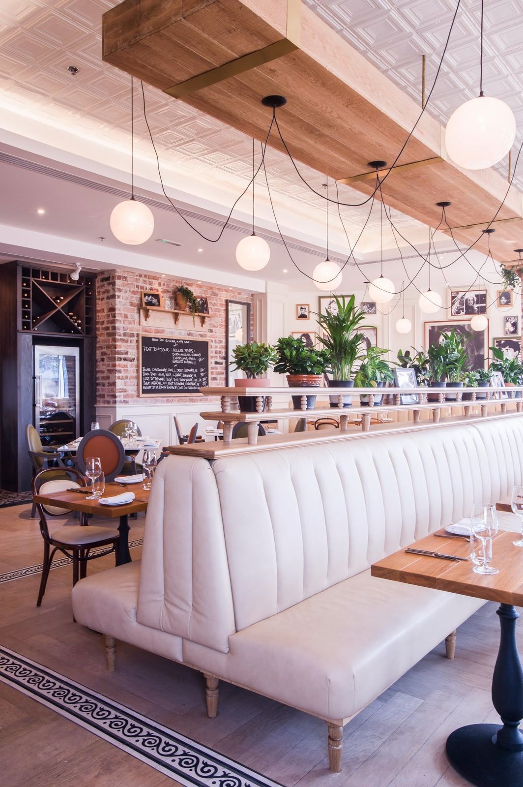 St Tropez Bistro Business Bay Dubai
