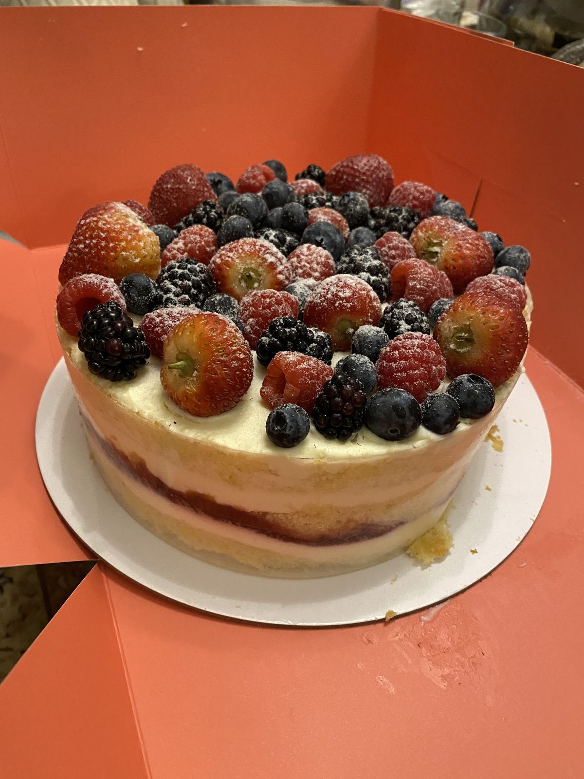 Award-winning custom cakes at SugarMoo Dessert Lab Dubai