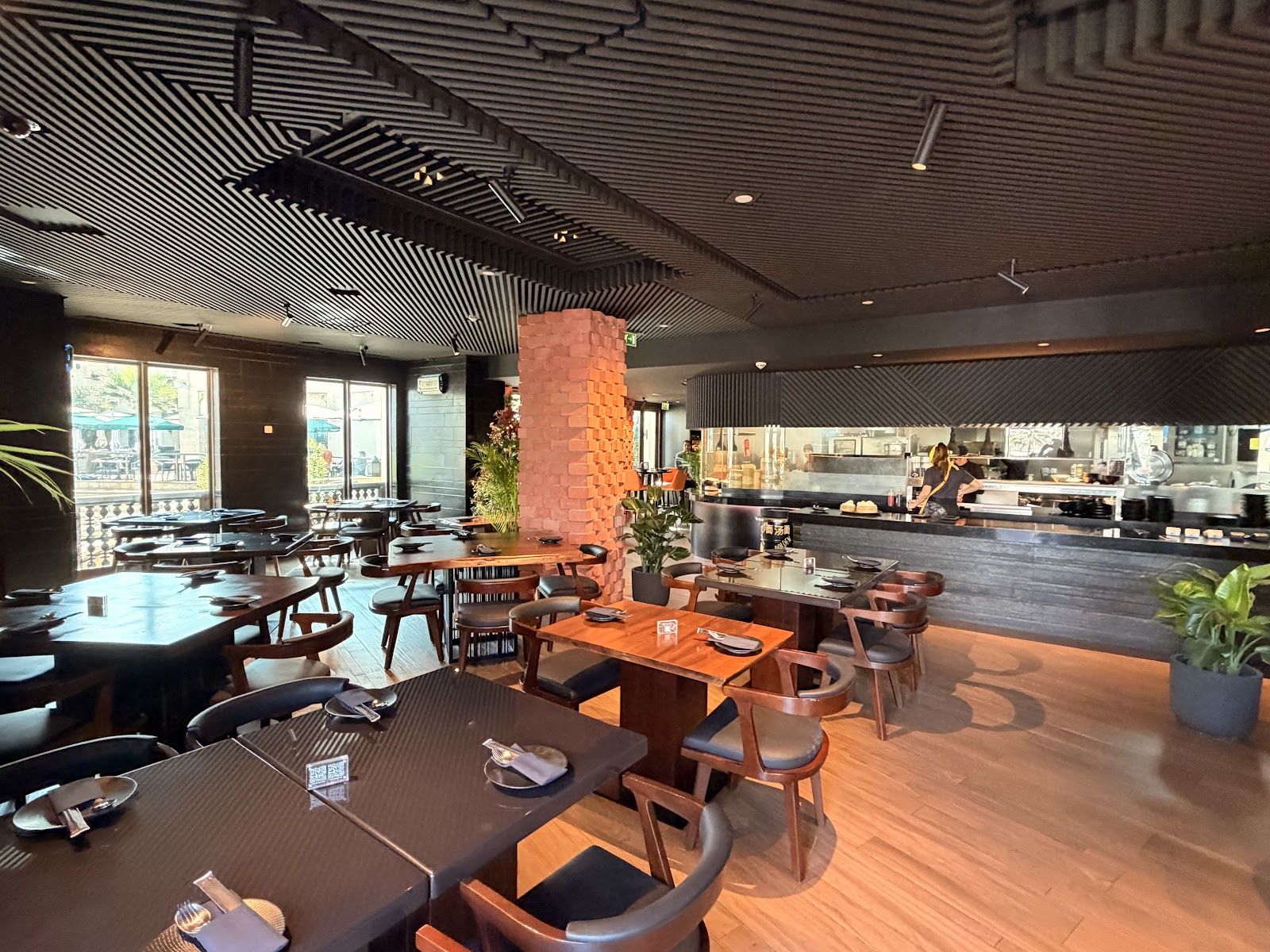 The Noodle House Dubai — pan-Asian family restaurant with sharing plates