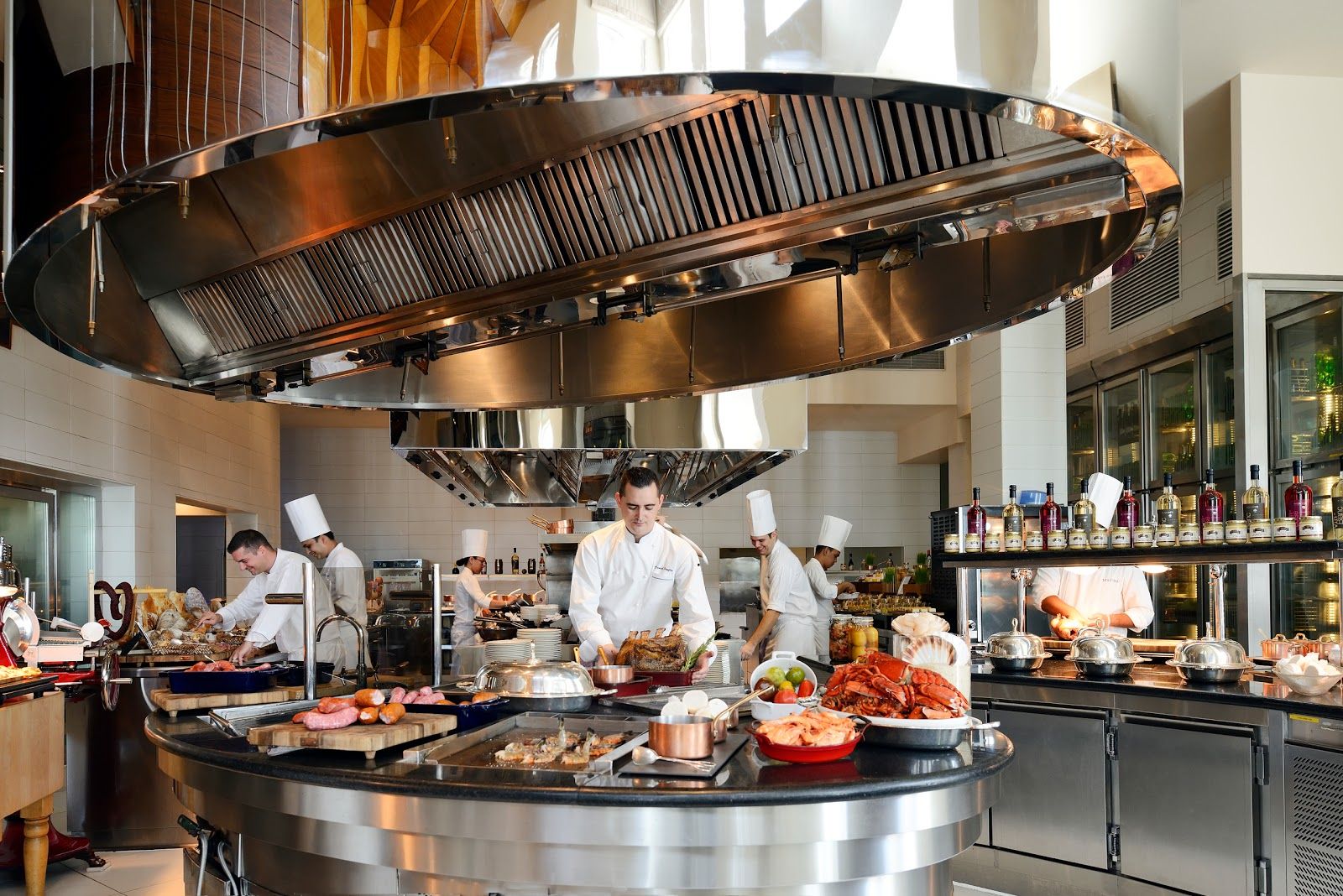 Traiteur Park Hyatt Dubai Sunday French brunch elegant