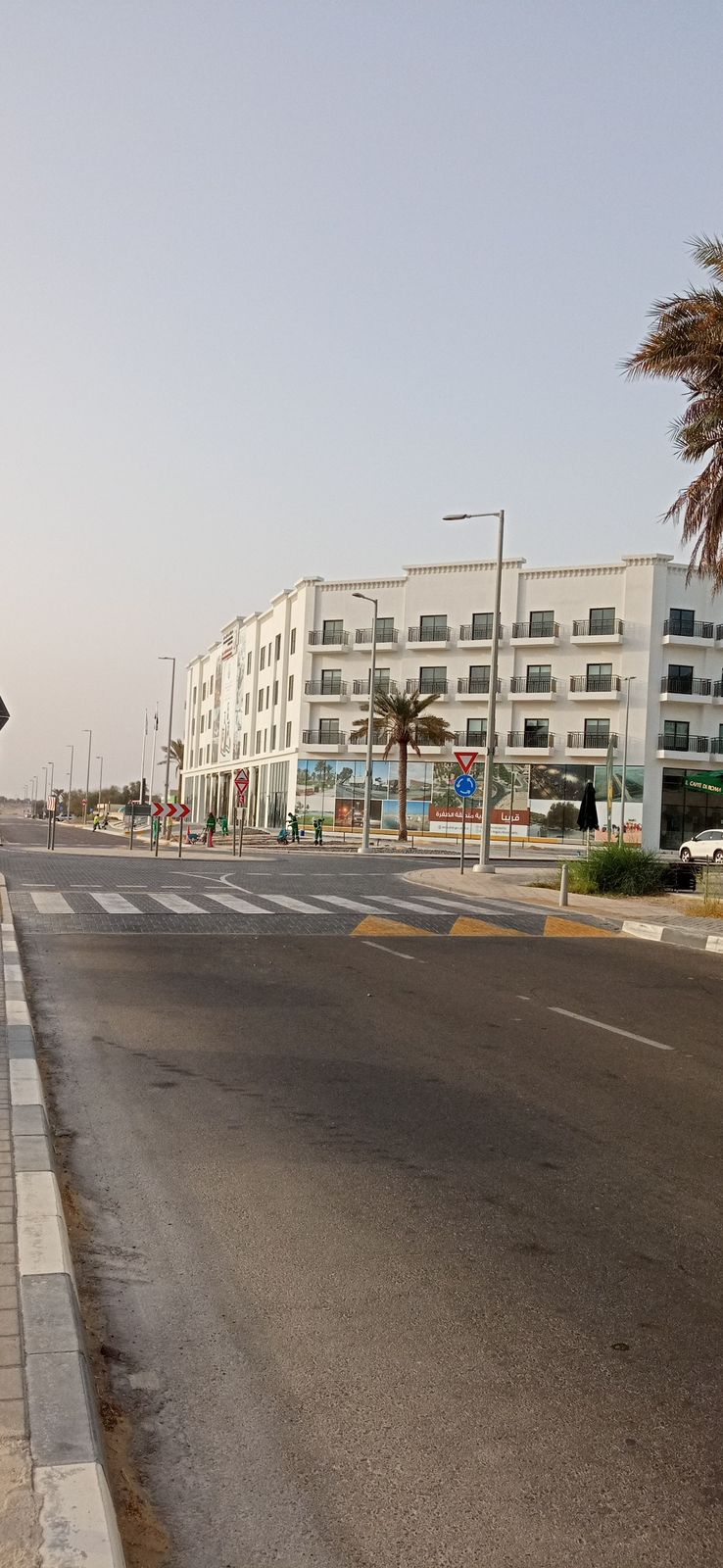 Kite Beach Dubai food stalls casual dining