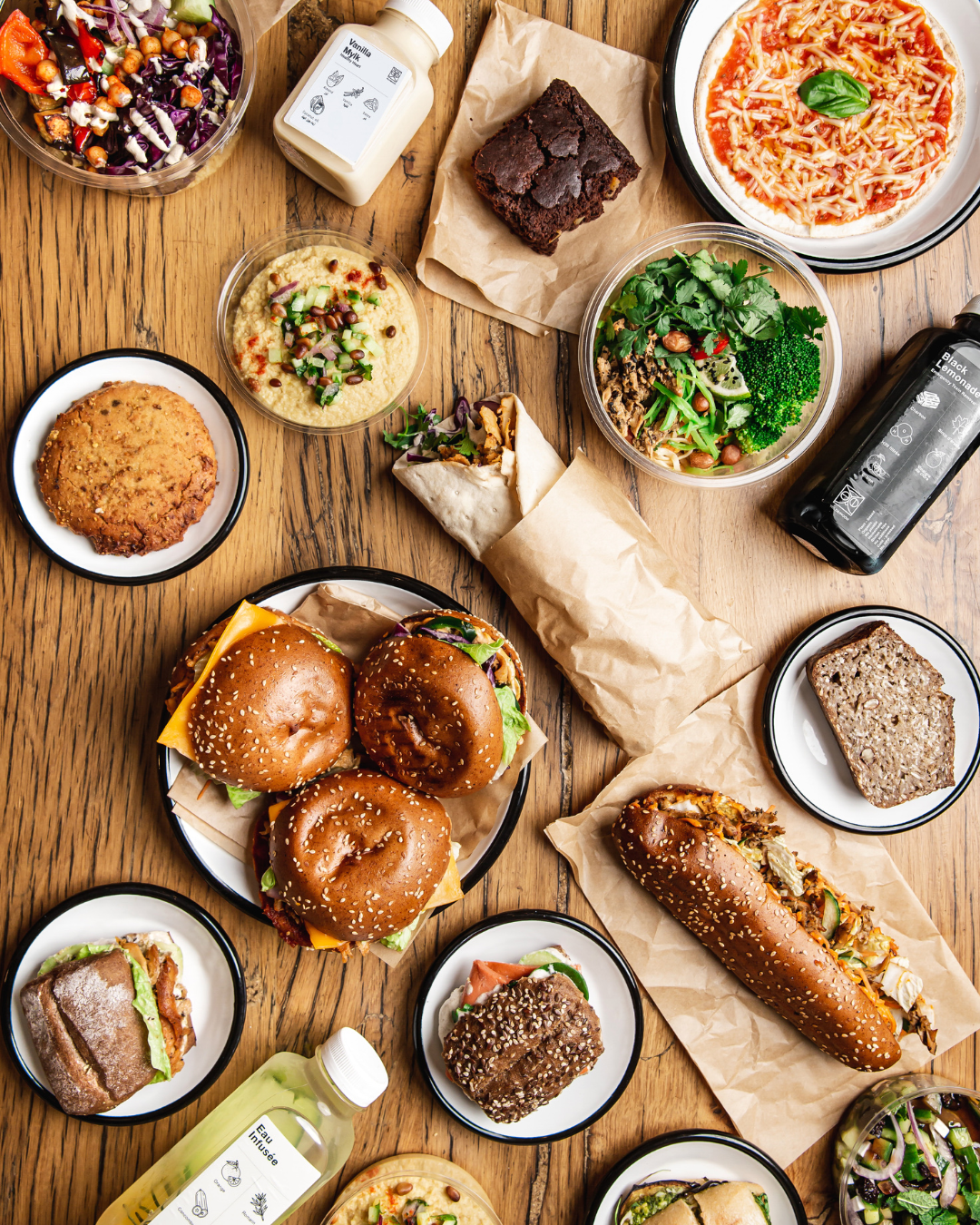 Wild and The Moon Dubai — plant-based bowls and cold-pressed juices in the Alserkal Avenue café