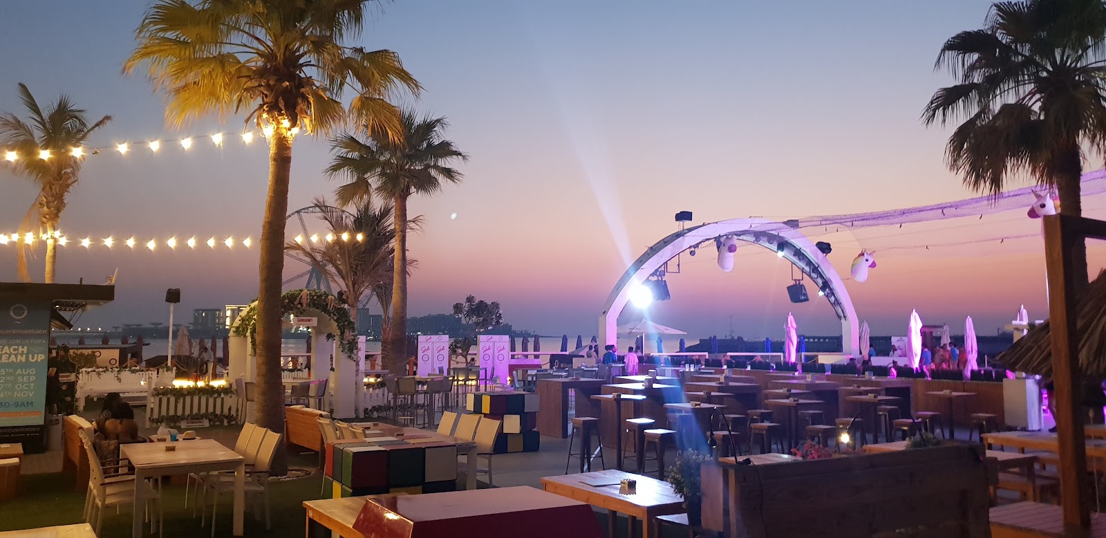 Zero Gravity beach club Dubai near JBR pool party
